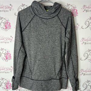 Hyba sweater heathered grey white black pull over soft Sweatshirt